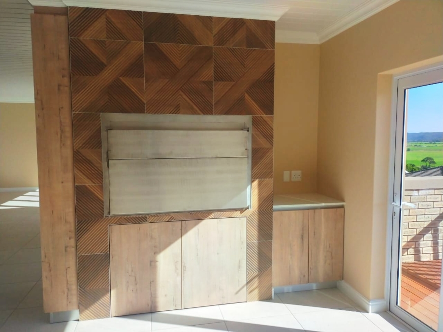 3 Bedroom Property for Sale in Reebok Western Cape